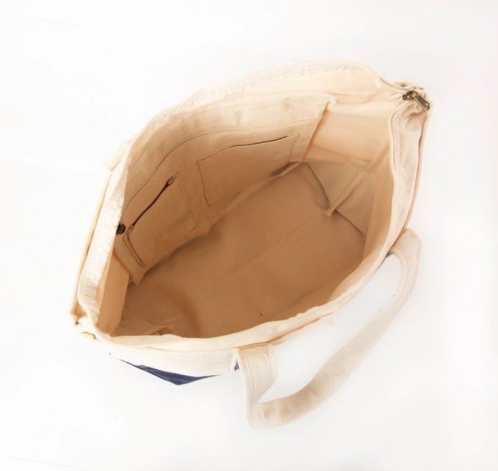 Medium Classic Tote